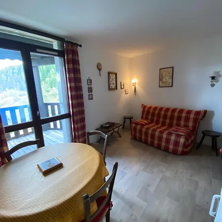 Apartamento Pra Chauvet 107 *